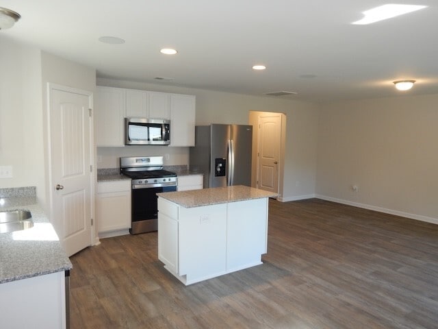 Building Photo - 247 Wimbledon Wy