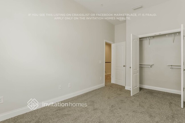 Building Photo - 1233 Chittamwood Ct