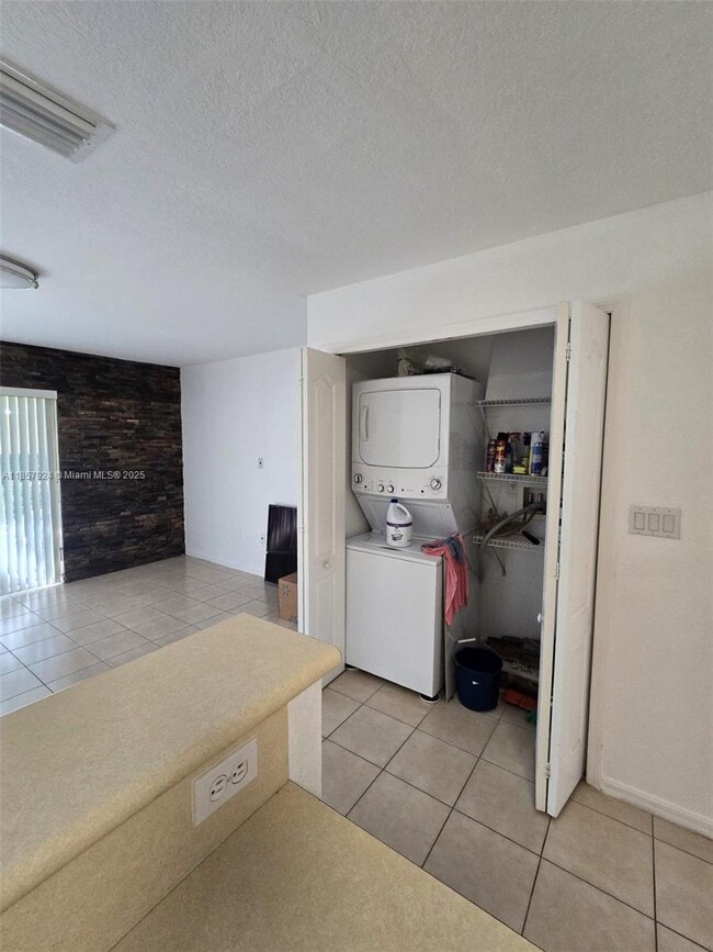 Building Photo - 3028 SW 129th Way