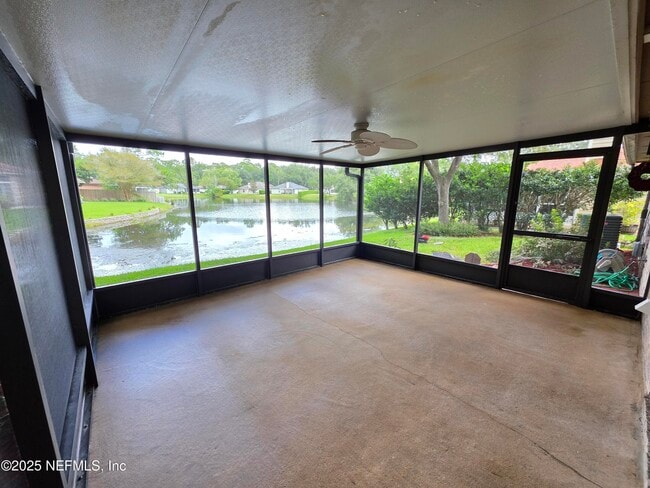 Building Photo - 7589 Fawn Lake Dr S