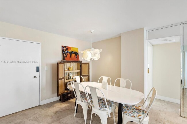 Building Photo - 5555 Collins Ave