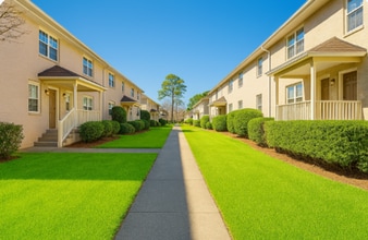 Building Photo - Peachtree Hills Court, Act fast! Reduced rent and zero admin fees — available for a limited time ...