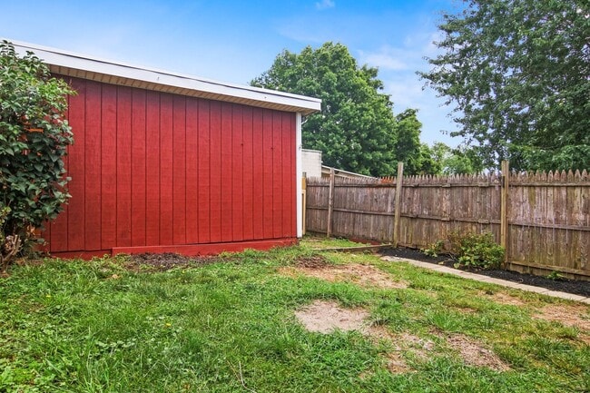 Building Photo - Bright and Cozy 2 Bedroom, 1 Bath Home in Middletown!