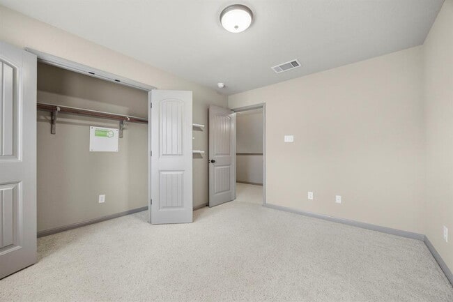 Building Photo - 263 Cleveland