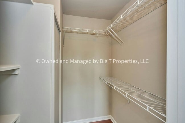 Building Photo - 1bd/1ba in Cluster of Woodlawn Alexandria