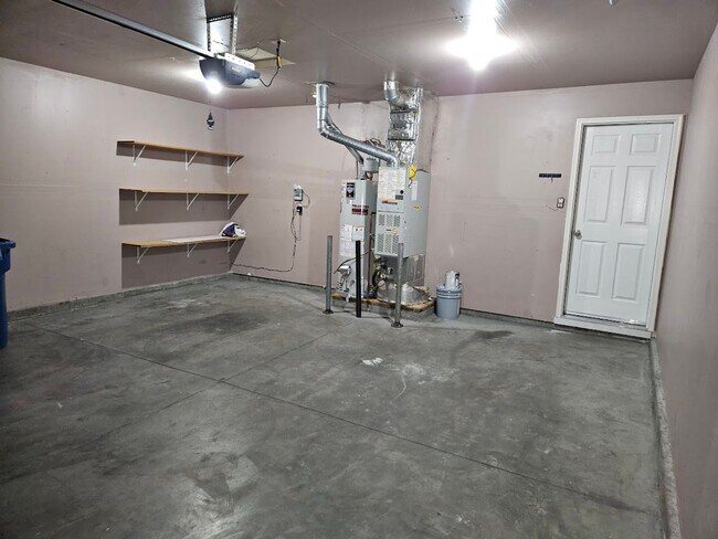 Building Photo - 4670 S Latigo Way
