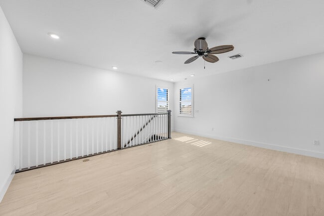 Building Photo - 15763 Longboat Key Dr