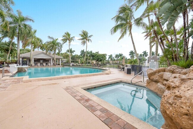 Building Photo - 20094 W Key Dr