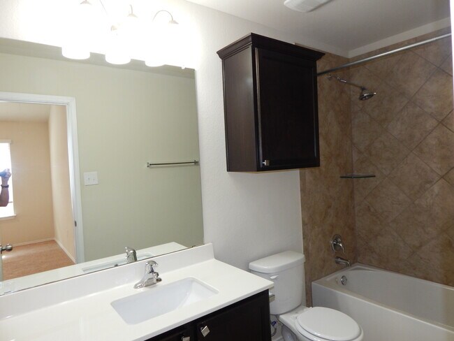 Building Photo - 9604 Glynhill Ct