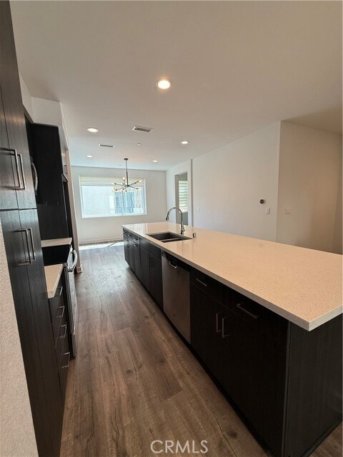 Building Photo - 820 Aloe Pl