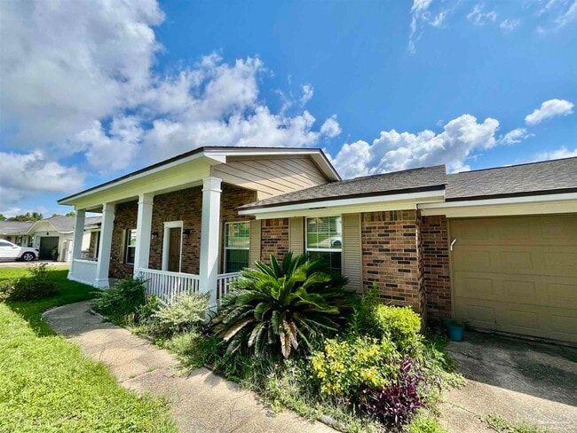 Building Photo - 5934 W Shore Dr
