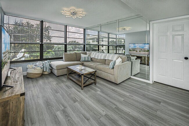 Building Photo - 3630 Whitehall Dr