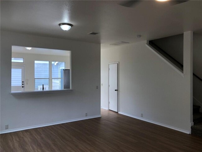 Building Photo - 165 Michaelis Rd