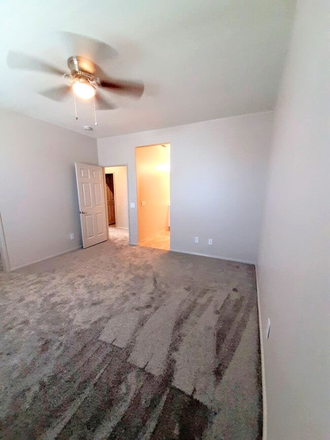 Building Photo - 6954 Castor St