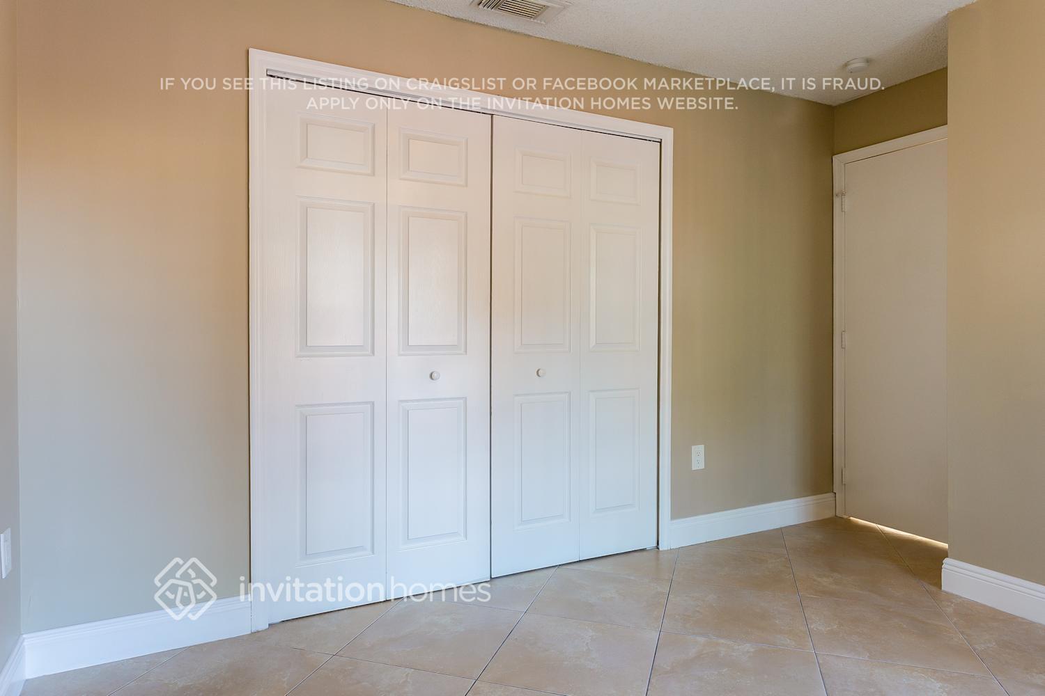 Building Photo - 6340 SW 156th Ct