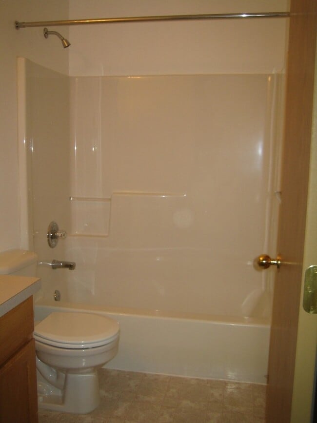 Building Photo - 4511 Saguaro Dr