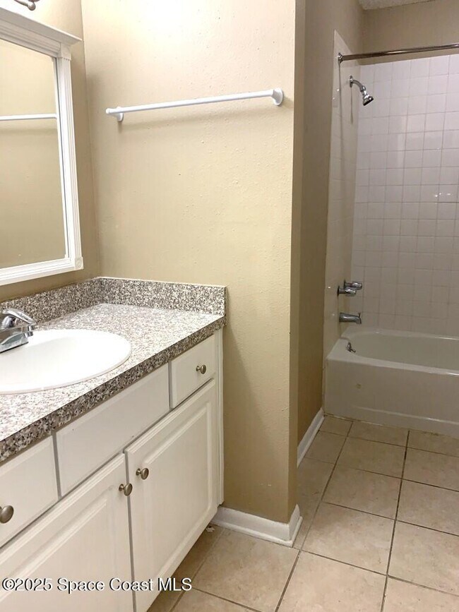 Building Photo - 3515 Sable Palm Ln