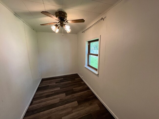 Building Photo - 1 Bed 1 Bath Single Family Home in Wausau