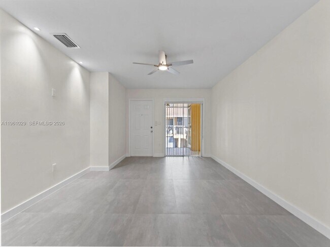 Building Photo - 15639 SW 73rd Cir Terrace