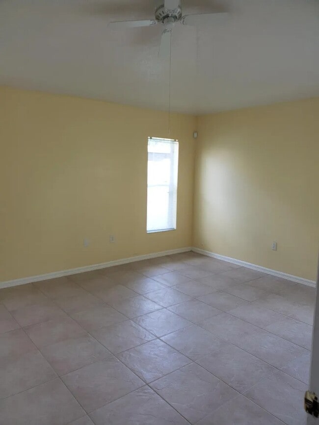 Building Photo - 3560 Benson Park Blvd