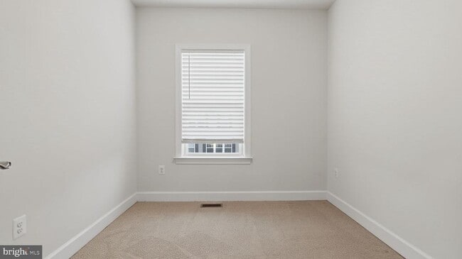Building Photo - 13806 Litespeed Way