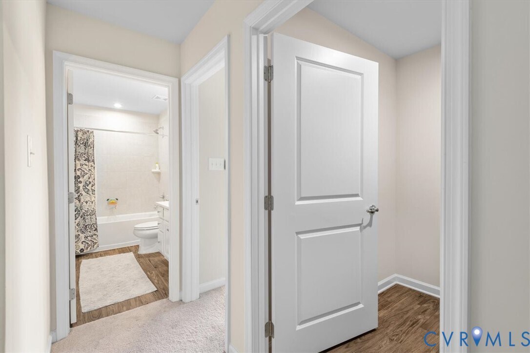 Building Photo - 13507 Enon Oaks Pl