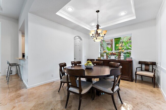 Building Photo - 236 Carina Dr