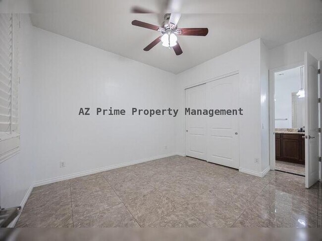 Building Photo - 224 E Mead Dr
