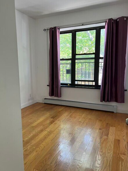 Building Photo - 1326 79th St