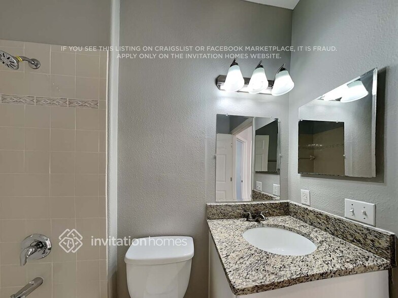 Building Photo - 3909 101st Ave E