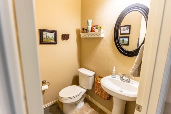 Building Photo - 3927 Cascade Sky Dr