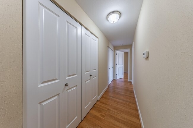 Building Photo - 5630 Pershing Ave