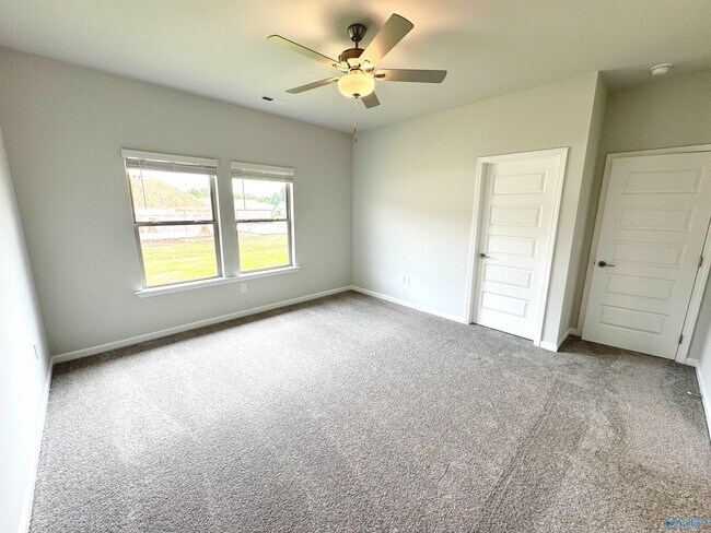 Building Photo - 28550 Whitehall Ln