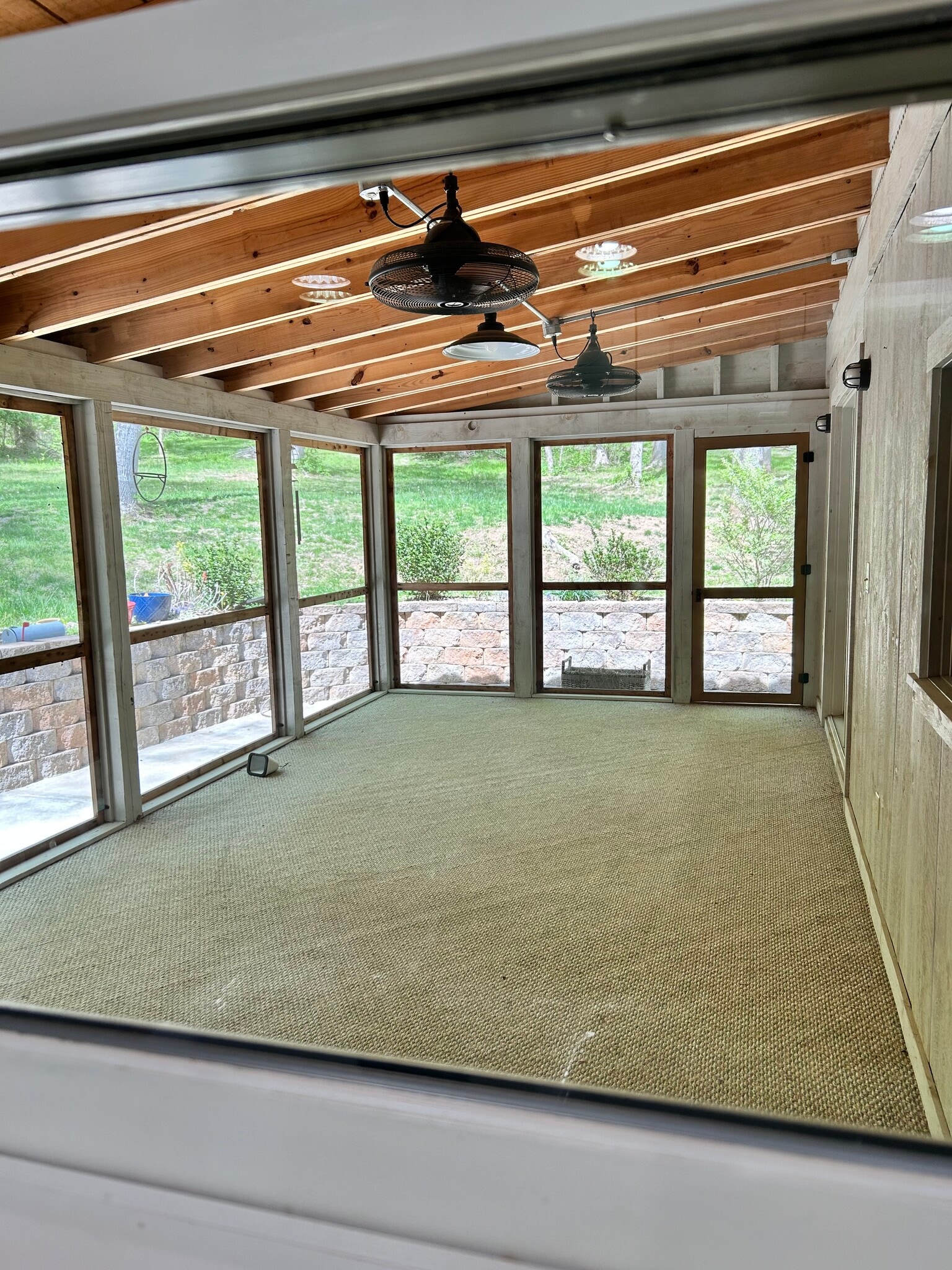 Screen porch and patio - 1343 Wares Gap Rd