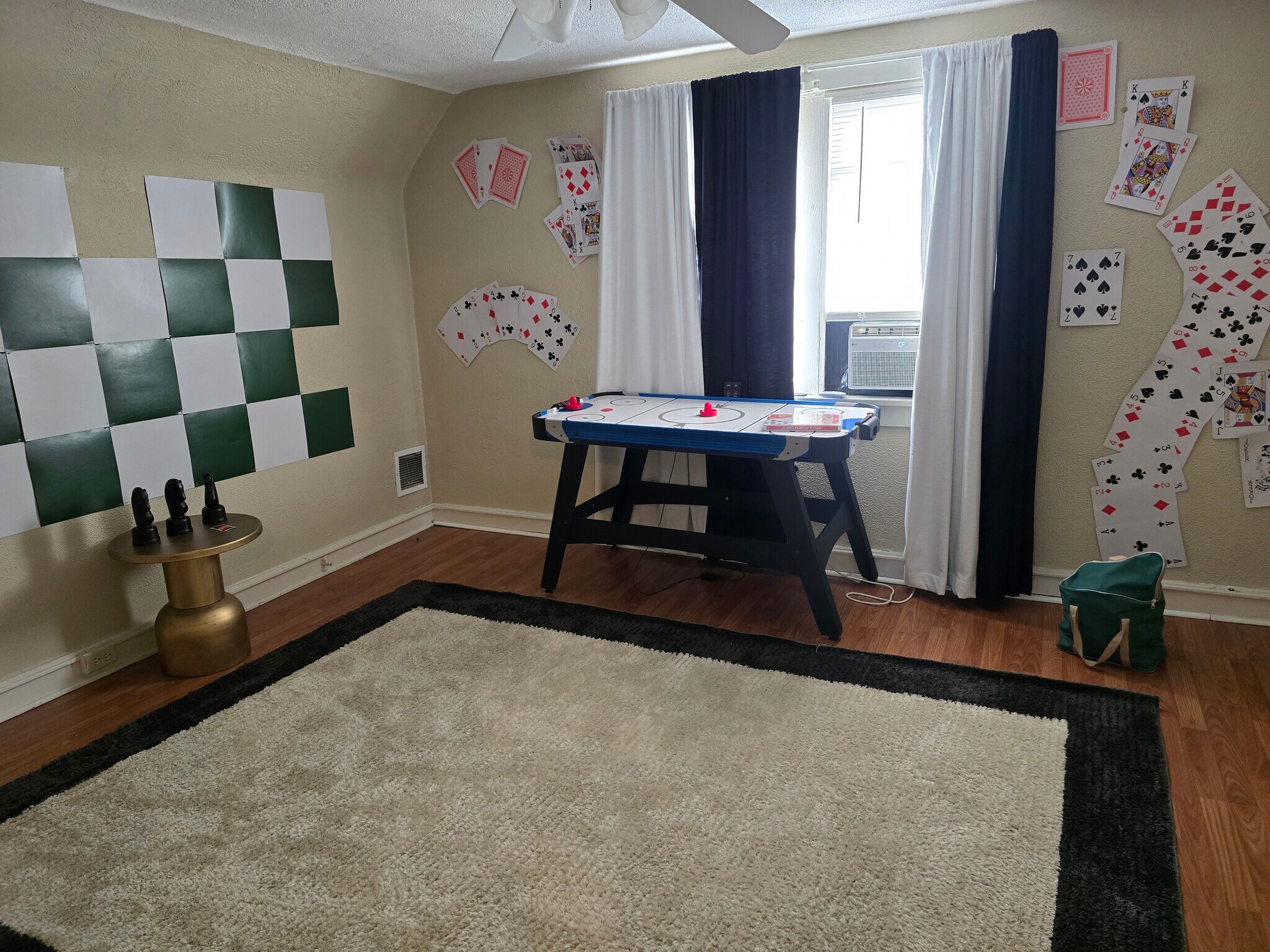 Building Photo - 6501 Deary St