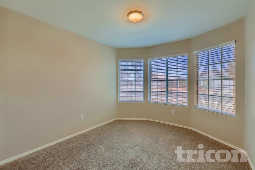 Building Photo - 8754 W Christopher Michael Ln