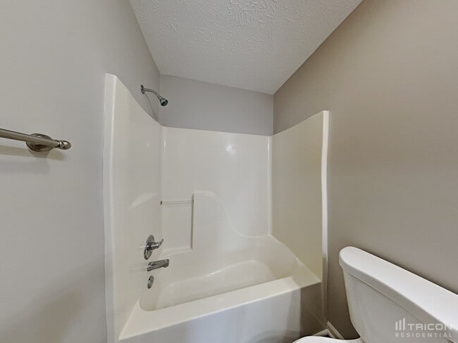 Building Photo - 16736 Yeoman Way