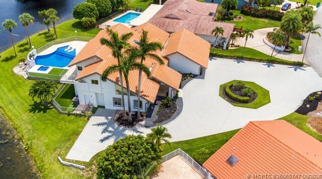 Building Photo - 8709 Banyan Ct