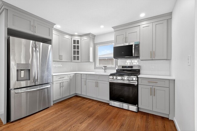 Building Photo - 269 Schuyler Ave