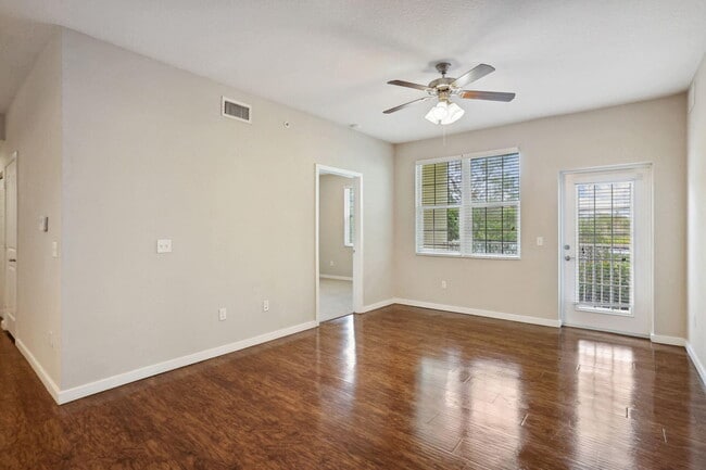 Building Photo - 3611 High Ridge Rd