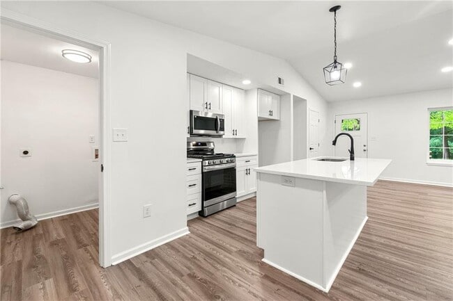 Building Photo - 1428 Muirfield Dr