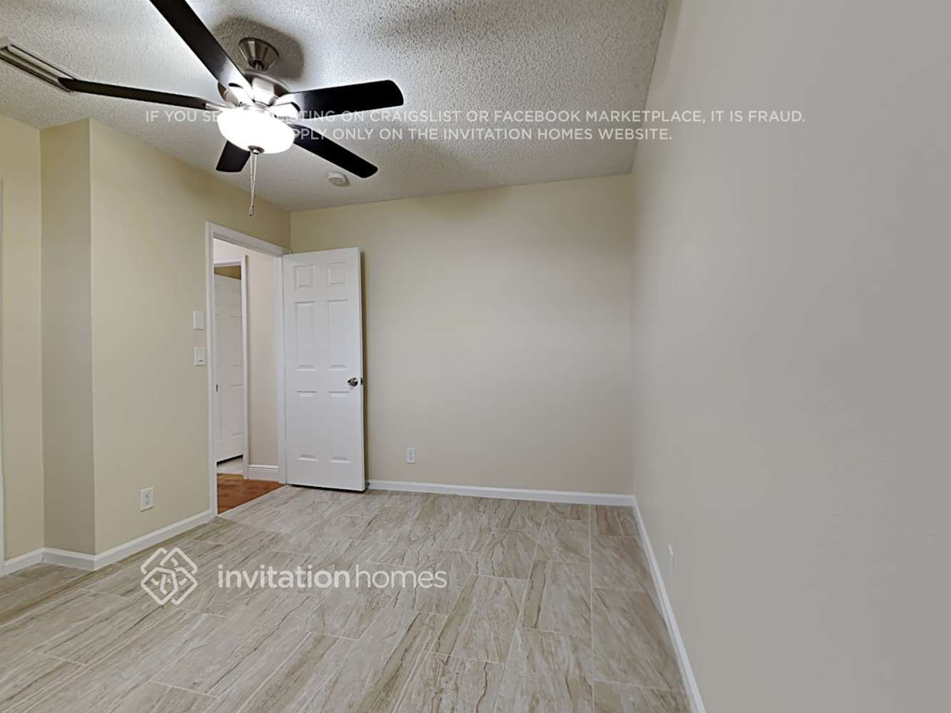 Building Photo - 13598 Jonquil Pl
