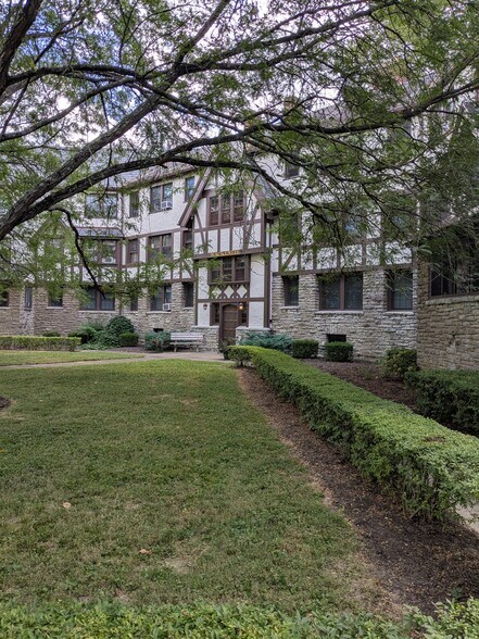 Building Photo - 3940 Beech St