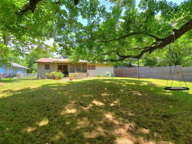 Building Photo - 4911 Aberdeen Cir