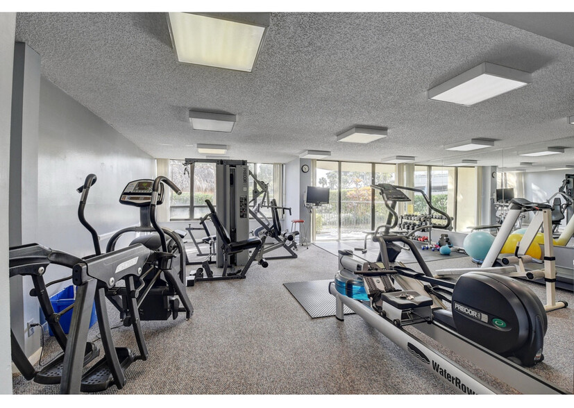 Exercise Room - 800 Jeffery St