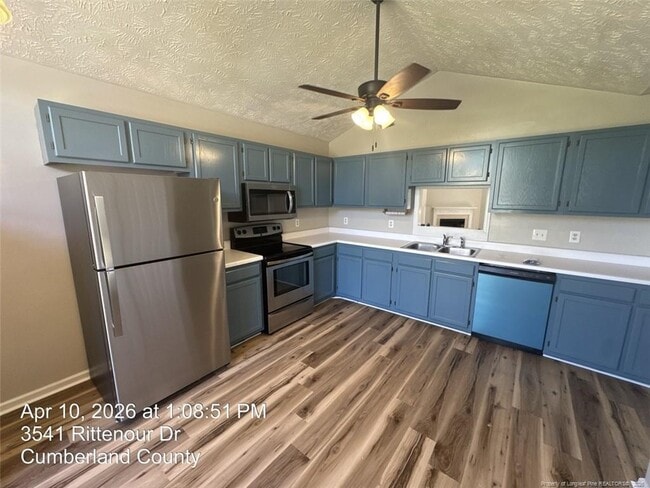 Building Photo - 3541 Rittenour Dr