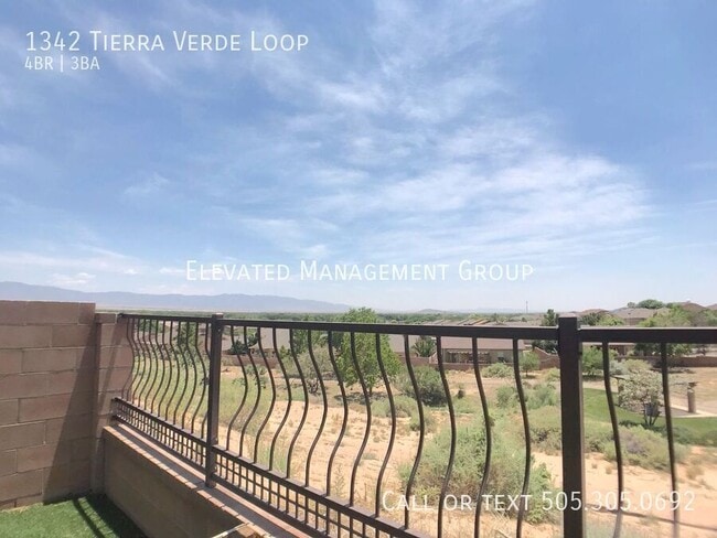 Building Photo - 1342 Tierra Verde Loop