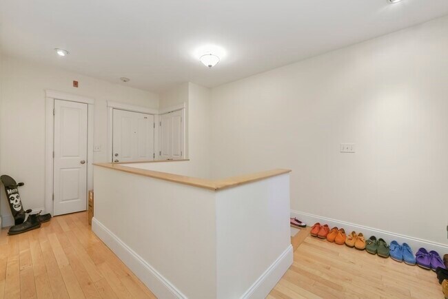 Building Photo - 73 Lubec St
