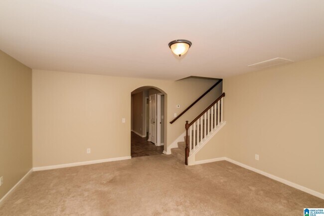 Building Photo - 9321 Hoffman Pl