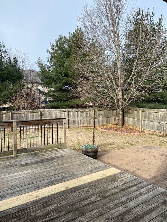 Building Photo - 1132 Chinook Cir